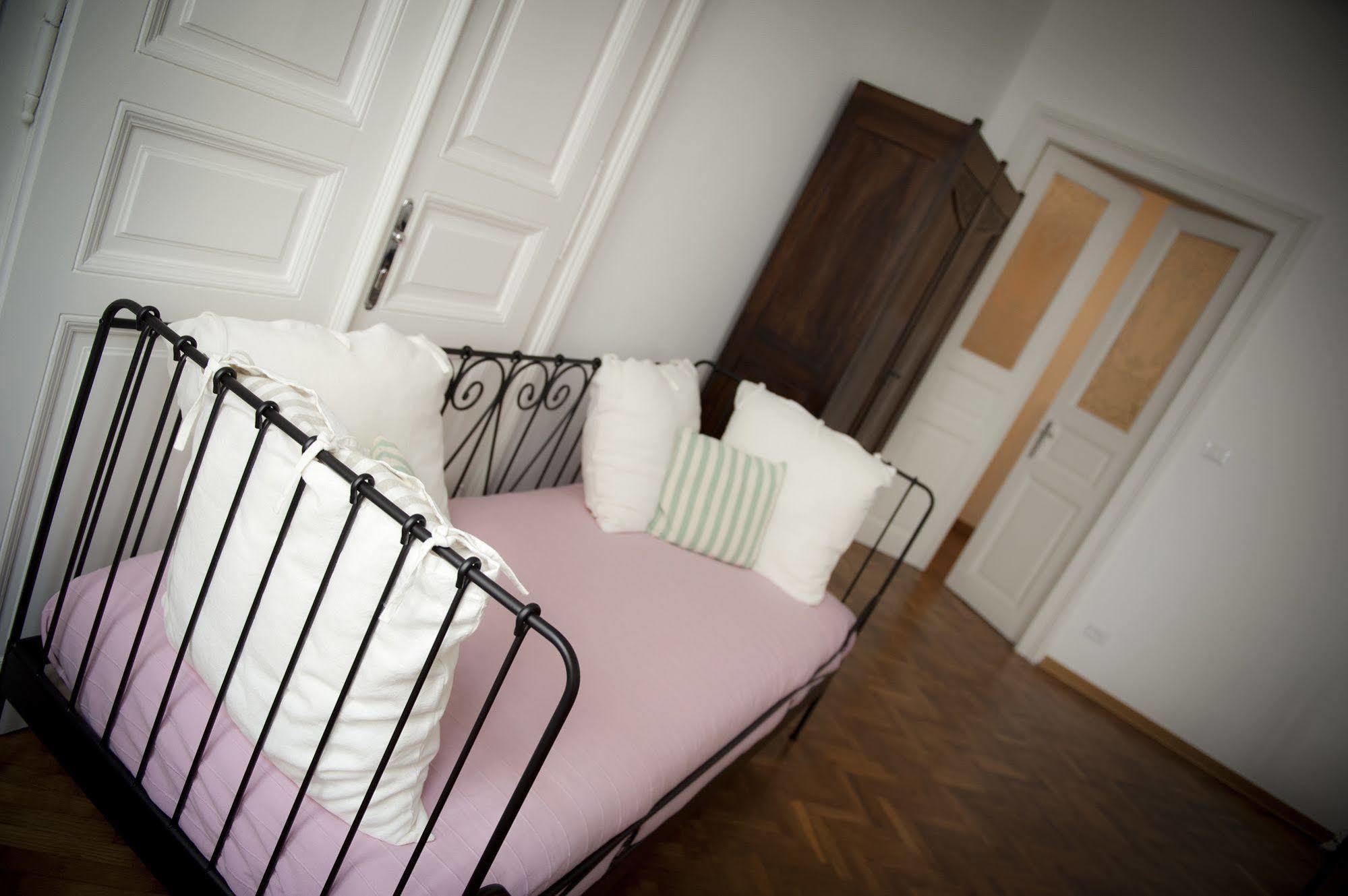 Domus Liberta - Boutique Rooms Trieste Exterior foto